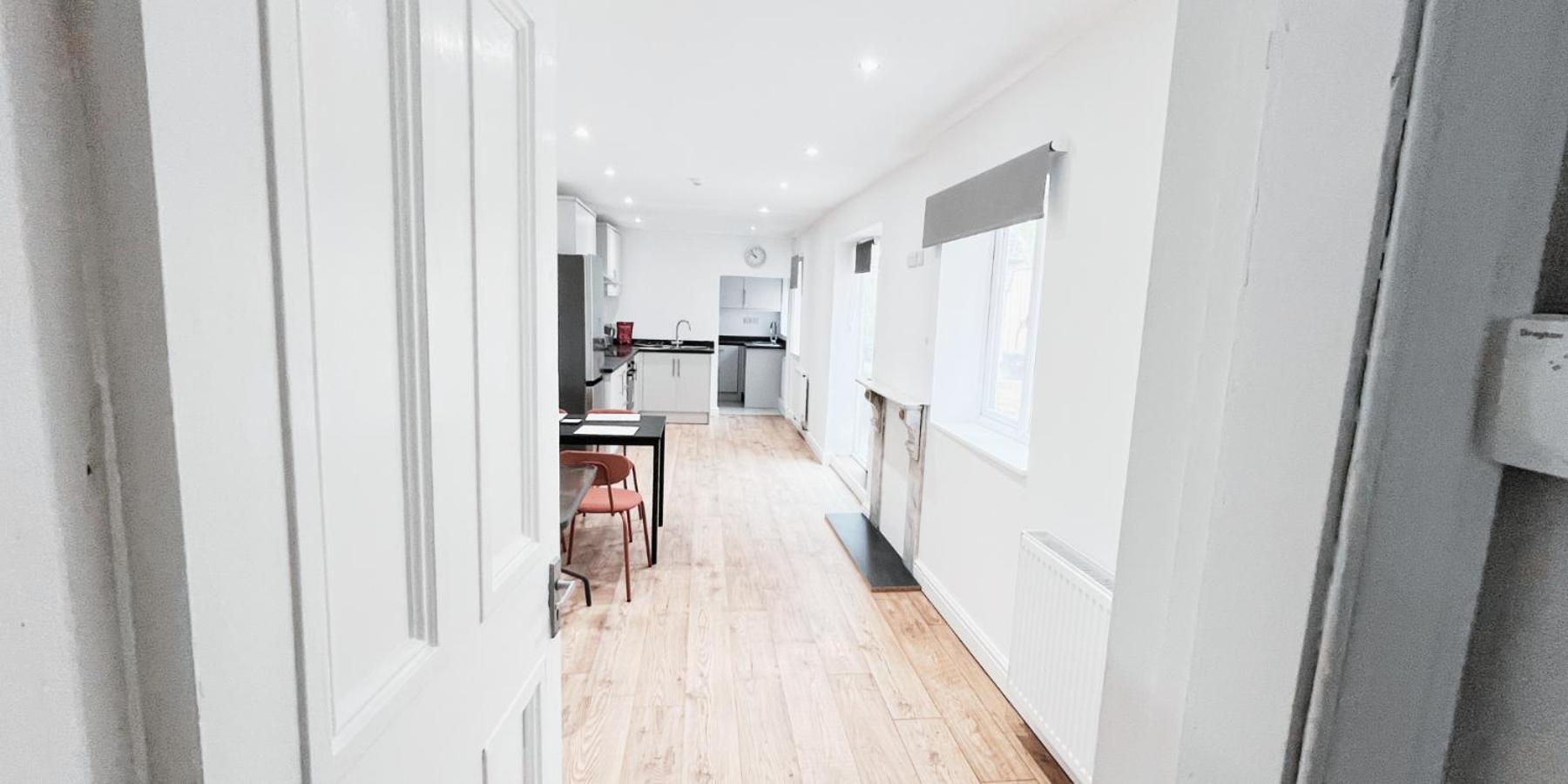 Single Room In Modern House Near Nottingham Exterior foto