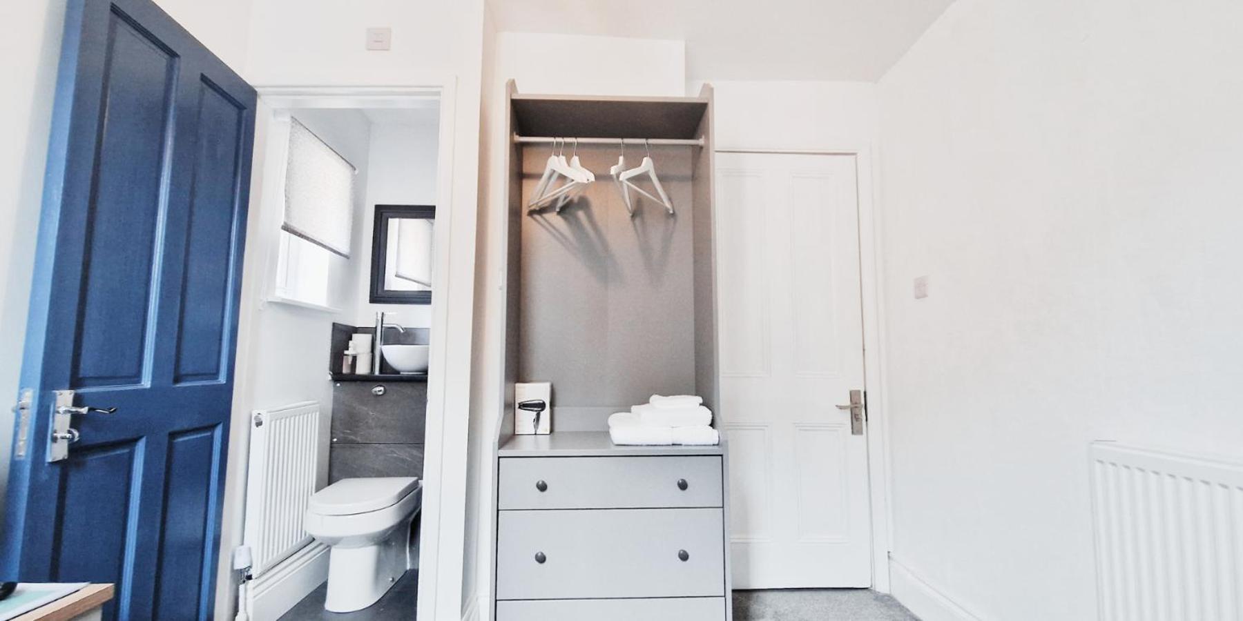 Single Room In Modern House Near Nottingham Exterior foto